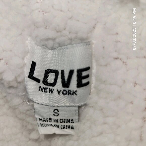 Bad Bunny Pink Hoodie Fleece Cross Tie Pockets Artist Rendition on Back Size S - Picture 3 of 3